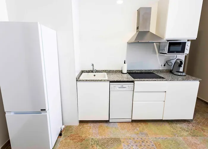 بيت للعطل Les Muralles 7 *