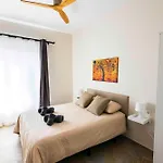Tatil Evi Les Muralles 7 *