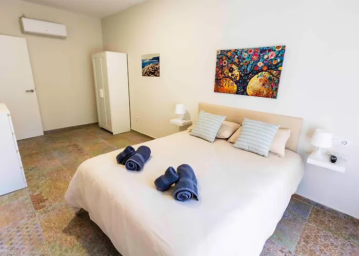 Les Muralles 7 Holiday home