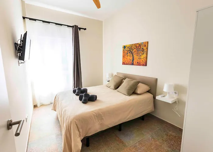 Les Muralles 7 Holiday home